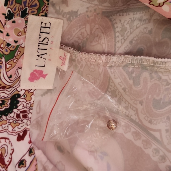 Paisley L'ATISTE Belted Dress - Picture 11 of 12